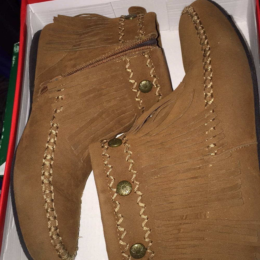 Ankle boots
